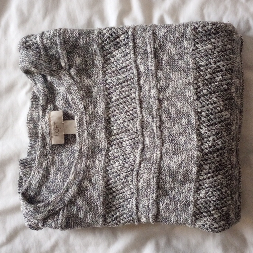 LOFT Crew neck Sweater - Picture 7 of 7